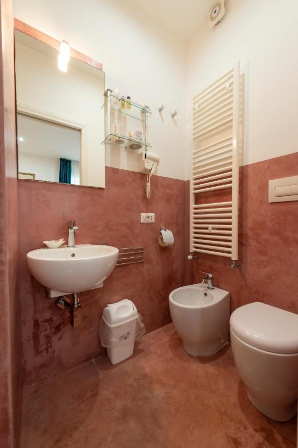 Claire Bed & Breakfast Gallipoli Exterior photo